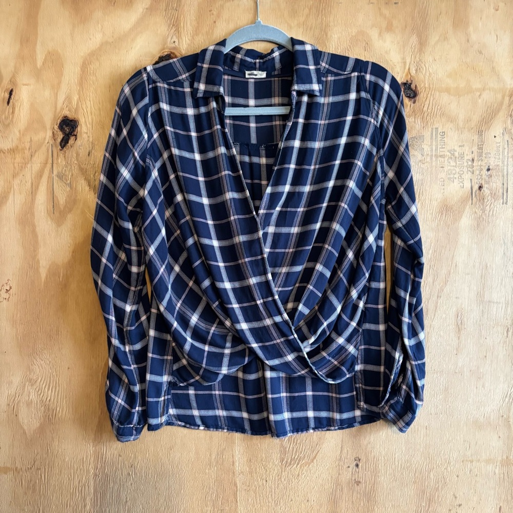 Hollister Plaid Long Sleeve Hi Low Western Viscose Blouse Sz S